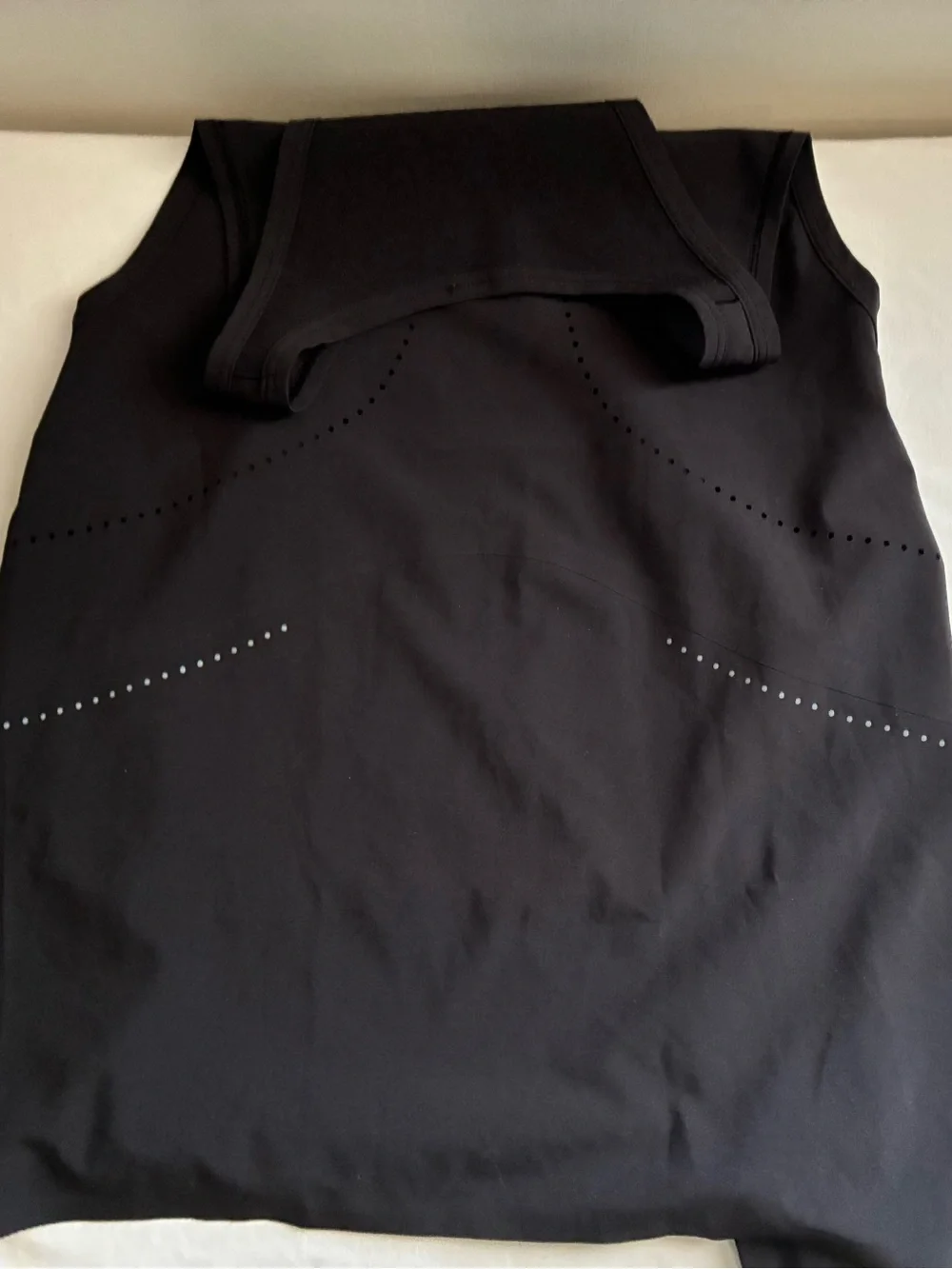 Lululemon Fast & Free Sleeveless Black Top SZ 4